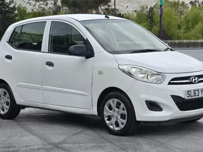 Gebraucht Hyundai i10 Classic 2013 Weiß Kleinwagen