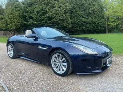 Usado Jaguar F-Type S 380 HP (279 kW) 2013 Azul Cabrios