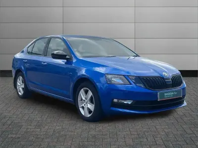 Used Skoda Octavia SE 150 HP (110 kW) 2019 Race blue metallic Hatchback