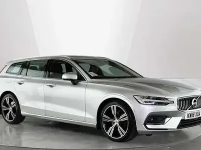 Used Volvo V60 Inscription 188 HP (138 kW) 2019 Estate