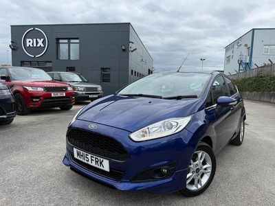 Used Ford Fiesta Zetec 82 HP (60 kW) 2015 Blue Hatchback
