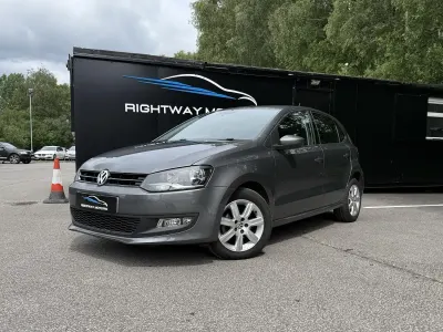 Used VW Polo Edition 60 HP (44 kW) 2014 Grey Hatchback