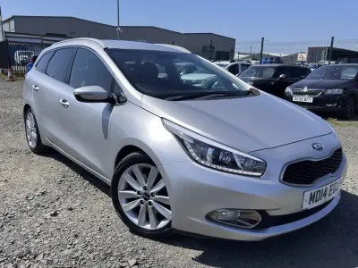 Used Kia Ceed 2014 Silver Hatchback