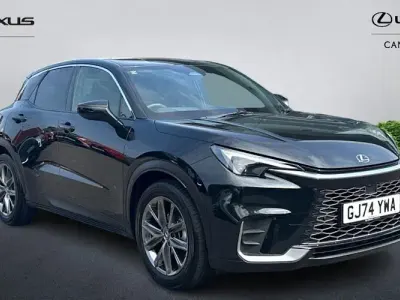Used Lexus LBX 136 HP (100 kW) 2024 Black SUV
