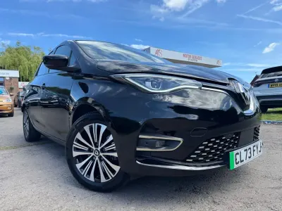 Used Renault Zoe Techno 100 kW (136 HP) 2024 Black Hatchback