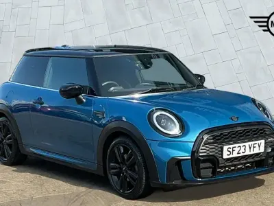 Used Mini Cooper Hatch 134 HP (98 kW) 2023 Blue Hatchback