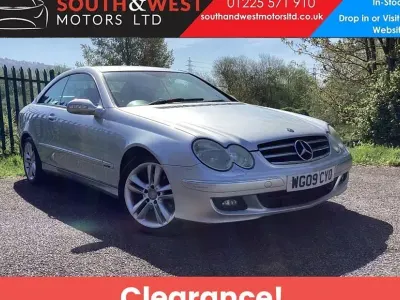 Used Mercedes CLK220 Avantgarde 150 HP (110 kW) 2009 Silver Coupe