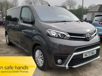 Usado Toyota Proace Verso City 2022 Gris Familiar
