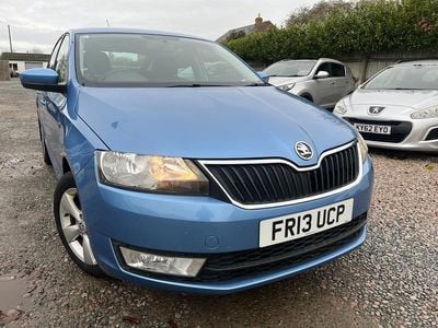 Used Skoda Rapid SE 2013 Blue Hatchback