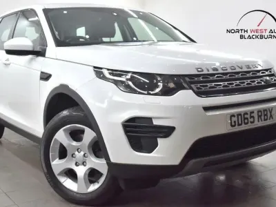 Used Land Rover Discovery 4 SE 2016 White SUV