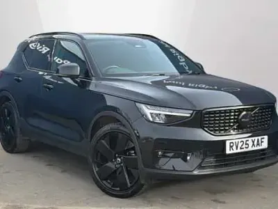 Used Volvo XC40 Plus 161 HP (118 kW) 2025 SUV