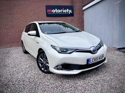 Toyota Auris Hybrid