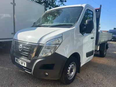 Used Nissan Interstar Tekna 145 HP (106 kW) 2023 White Van