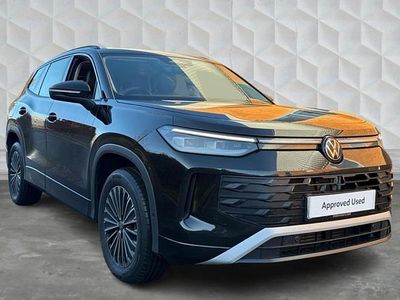 Used VW Touran Life 150 HP (110 kW) 2025 Black MPV