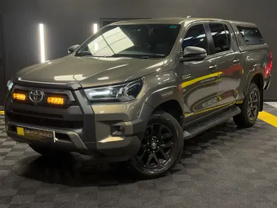 Used Toyota HiLux 204 HP (150 kW) 2022 Bronze Pickup