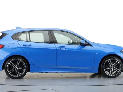 Used BMW 118 M Sport 2022 Blue Hatchback