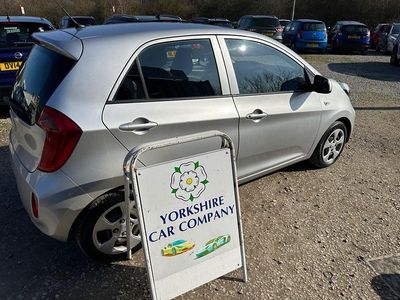 Second-hand Kia Picanto 68 CP (50 kW) 2014 Argintiu Hatchback
