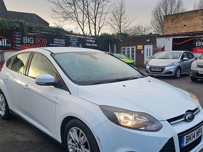 White Used 2014 Ford Focus Titanium Hatchback | £2,999 (Fair price)