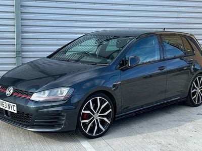 VW Golf VII