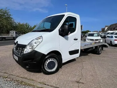 Begagnad Renault Master Business 130 HK (95 kW) 2017 Vit Van