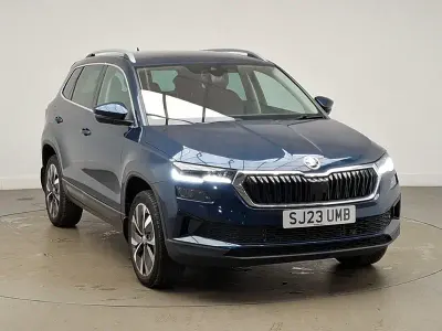 Begagnad Skoda Karoq SE L 150 HK (110 kW) 2023 Blå SUV
