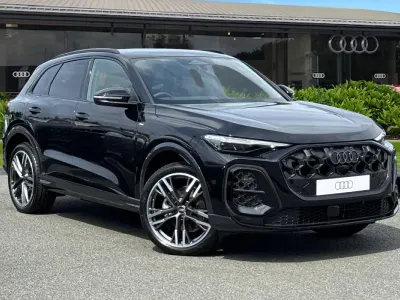 New Audi Q5 Black Edition 2026 Black SUV