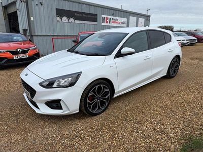 Used Ford Focus ST-Line X 125 HP (91 kW) 2020 White Hatchback