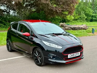 Used Ford Fiesta Zetec 140 HP (102 kW) 2015 Black Hatchback