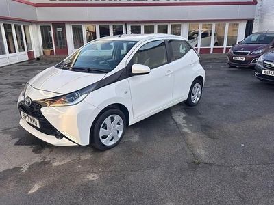White Used 2017 Toyota Aygo X-play Hatchback | £6,995 (Fair price)