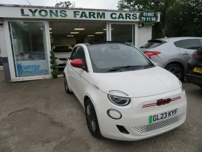 Used Fiat 500e Red 86 kW (118 HP) 2023 White Cabriolet