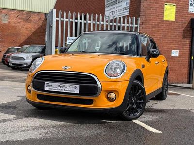 Używany Mini Cooper Hatch 2016 Pomarańczowy Hatchback
