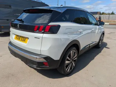 Used Peugeot 3008 Premium 2018 White SUV