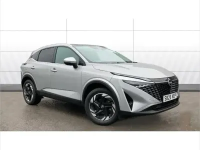 Used Nissan Qashqai N-Connecta 138 HP (101 kW) 2025 Silver SUV