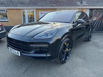 Used Porsche Cayenne Turbo S 680 HP (500 kW) 2022 Black SUV