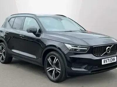 Begagnad Volvo XC40 R-Design 163 HK (119 kW) 2021 Svart SUV
