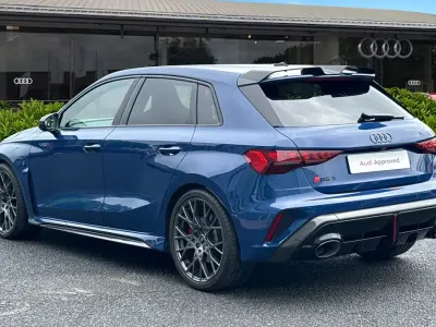 Used Audi RS3 Sportback Advanced 400 HP (294 kW) 2025 Blue Hatchback