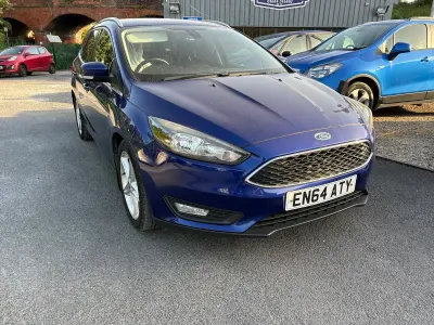 Used Ford Focus Zetec 115 HP (84 kW) 2015 Blue Estate