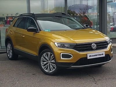 Yellow Used 2018 VW T-Roc Design SUV | £10,998 (Fair price)