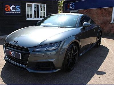Begagnad Audi TT S-Line 230 HK (169 kW) 2015 Grå Sportkupé
