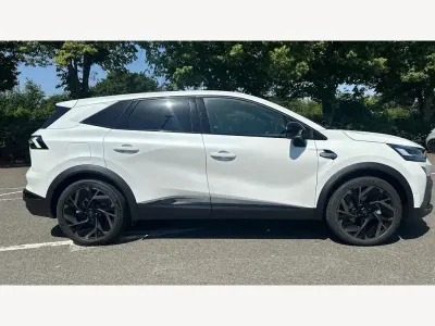 Used Renault Symbioz Iconic Esprit Alpine 143 HP (105 kW) 2025 White  SUV