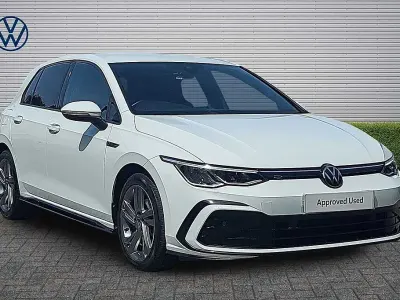 Used VW Golf VIII R-line 130 HP (95 kW) 2022 White Hatchback