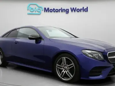 Usado Mercedes E300