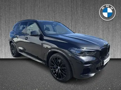Używany BMW X5 M Sport 389 KM (286 kW) 2023 Czarny SUV