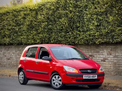Used Hyundai Getz 97 HP (71 kW) 2008 Red Hatchback