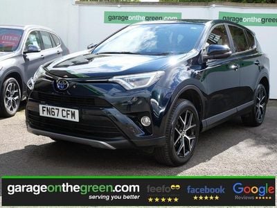 Used Toyota RAV4 151 HP (111 kW) 2017 Blue SUV