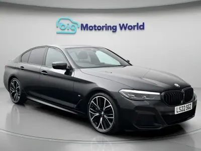 Begagnad BMW 520 M Sport 190 HK (139 kW) 2022 Svart Sedan