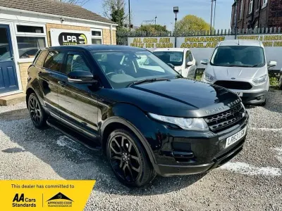 Begagnad Land Rover Range Rover evoque Pure 190 HK (139 kW) 2013 Svart SUV