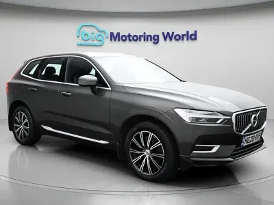 Usado Volvo XC60 Inscription 390 HP (286 kW) 2020 Cinzento SUV