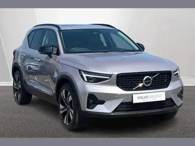 Used Volvo XC40 Ultra 194 HP (142 kW) 2025 Silver SUV