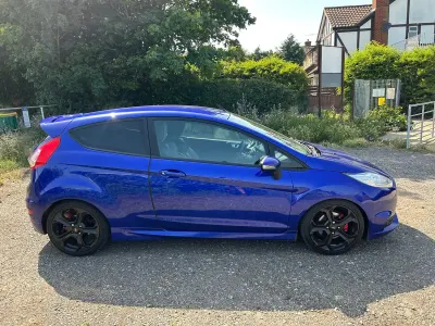 Used Ford Fiesta ST 2016 Blue Hatchback